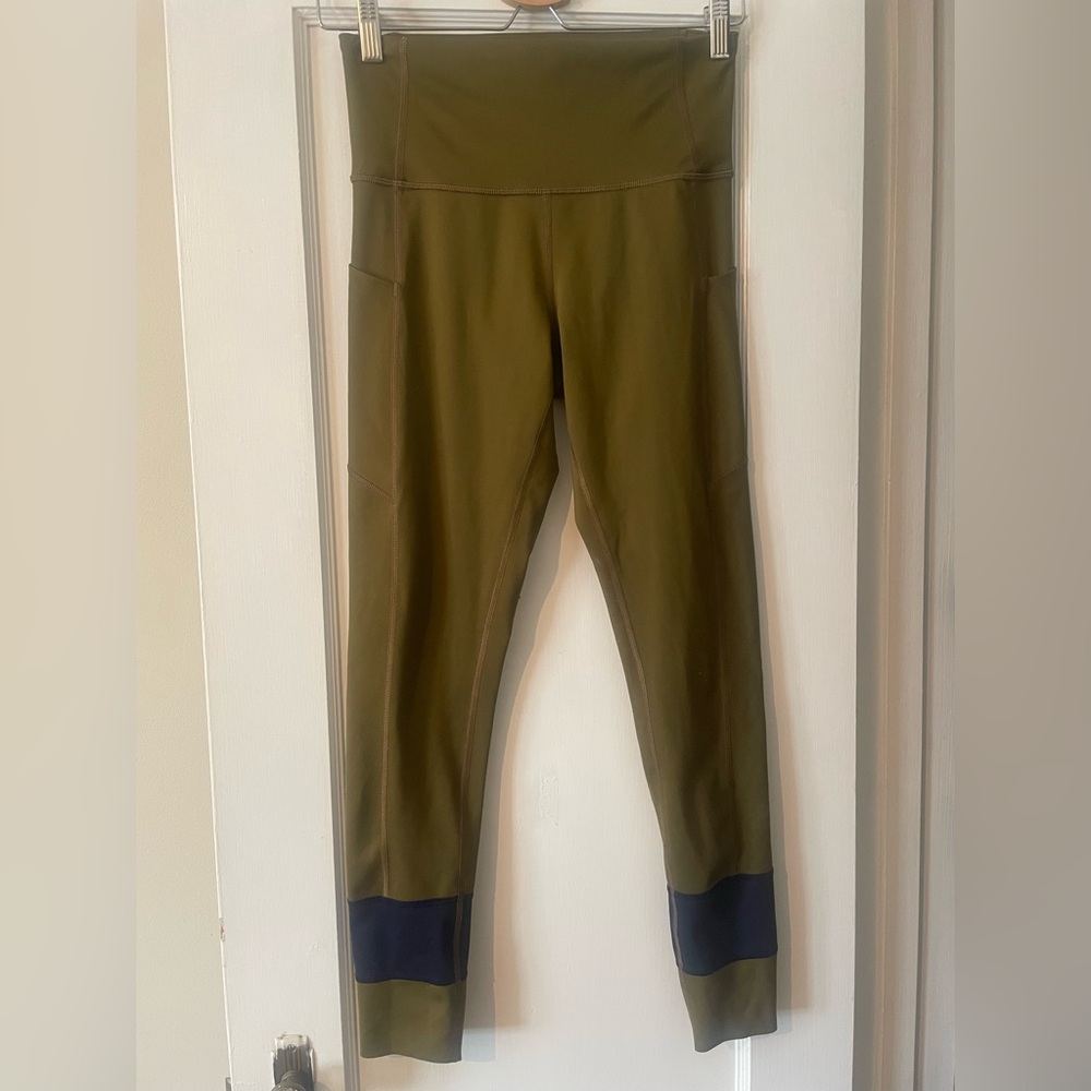 Cotopaxi Leggings